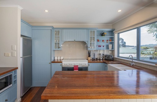 Whitianga House | Pipi Dune Villa - Whitianga Holiday Home