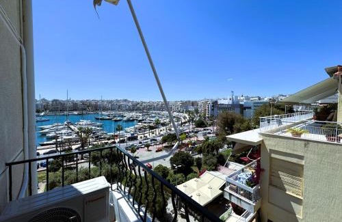 Pasalimani Apartment | Piraeus center sea view apartment