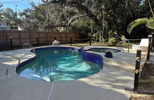 Tarpon Springs House | Pirate’s Cove