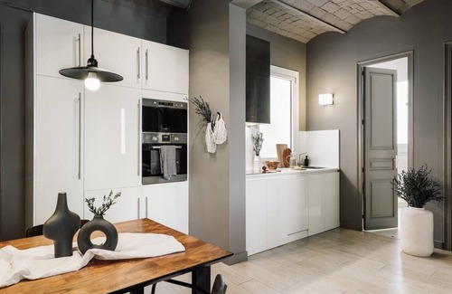 Sant Gervasi – la Bonanova Apartment | Pirineu - 2 bedrooms in Sant Gervasi