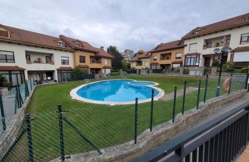 Mogro Apartment | Piscina y parking 2 min playa