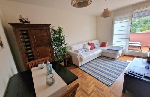 Luanco Apartment | Piso "Al Norte" Luanco Terraza Parking WI-FI