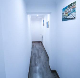 Aviles Apartment | Piso las Artes
