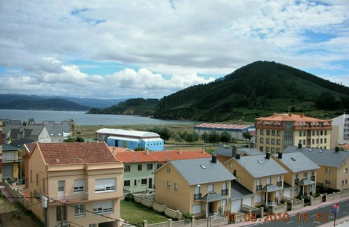 Carino Apartment | PISO VISTAS AL MAR Y MONTAÑA