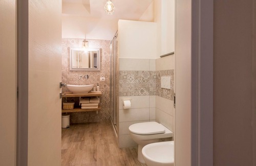 Pistoia House | Pistoia Luxury Suite