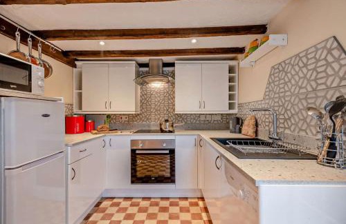 Titchwell House | Pitts Cottage