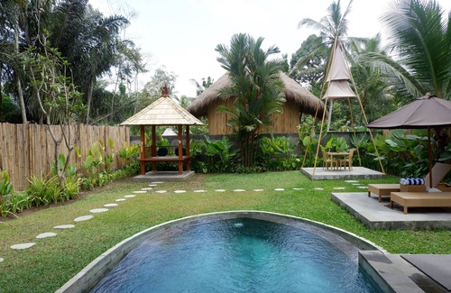Abiansemal Villa | Pitu A Punggul Village Escape