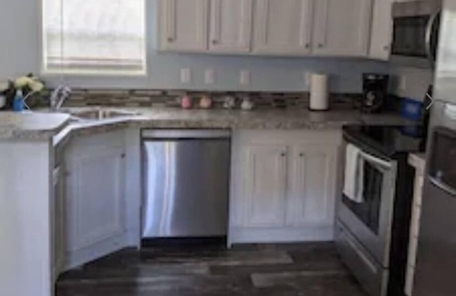 Dunnellon House | PK's Bungalow! Located just two doors down from the world famous KP Hole