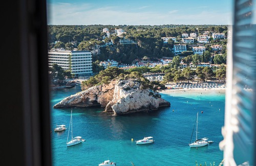 Cala Galdana Villa | Plaça de sa Punta, 4, 07750 Cala Galdana, Balearic Islands, Spanyolország