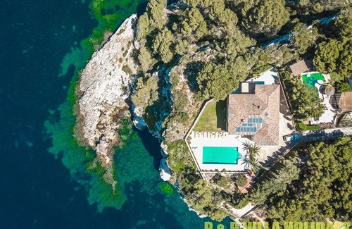 Cala Galdana Villa | Plaça de sa Punta, 4, 07750 Cala Galdana, Balearic Islands, Spanyolország
