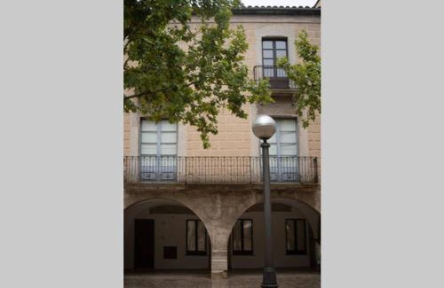 Banyoles Apartment | PLAÇA MAJOR 17 2n 1a