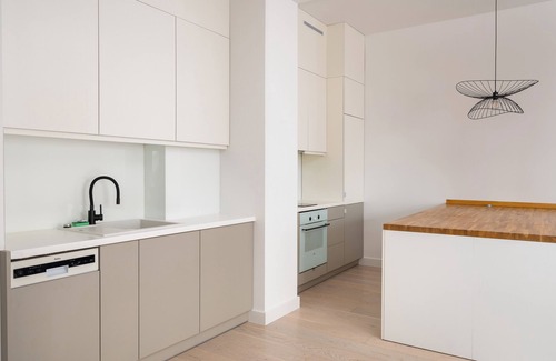 Srodmiescie Południowe Apartment | Plac Zbawiciela Deluxe Apartment