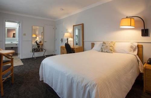 Plantagenet Hotel | Place 19-67 Restaurant Motel