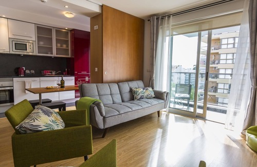 Campanha Condo | Place 4 you with balconies & free parking