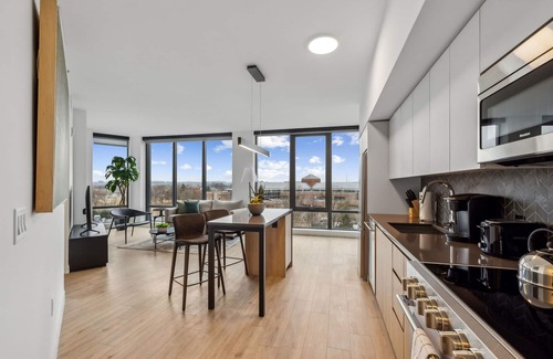 Buzzard Point Apartment | Placemakr Buzzard Point