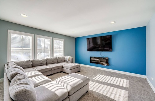 Shorewood House | Plainfield Home w/ Game Room Near Harrah’s Casino!