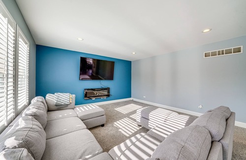 Shorewood House | Plainfield Home w/ Game Room Near Harrah’s Casino!