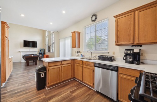 Fox Valley House | Plainfield Rental - Metcalf Ct