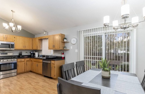 Fox Valley House | Plainfield Rental