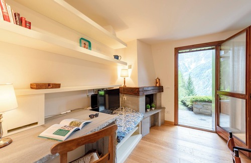 Courmayeur Apartment | Plan Gorret Wonderful Flat In Courmayeur, Courmayeur, Italy