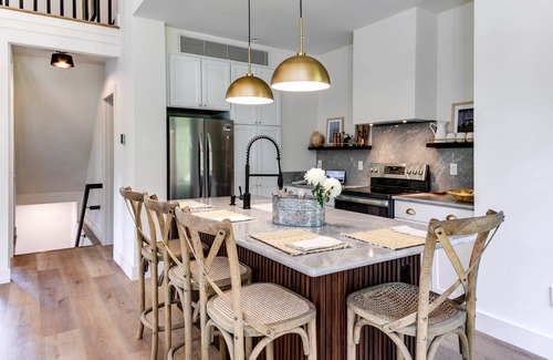 Shelter Island Heights House | Plan Your Perfect Summer Escape: Walk to Crescent Beach and to Pridwin!
