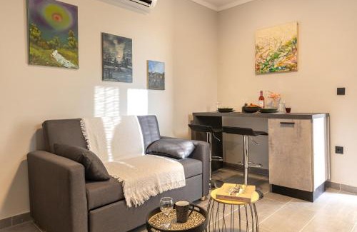 Kardhakata House | Plane Tree House
