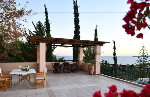 Agios Emilianos Villa | Plane Tree Villa