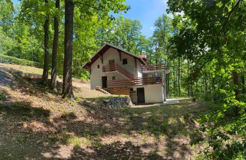 Mladenovac Apartment | Planinska kuća Bukulja