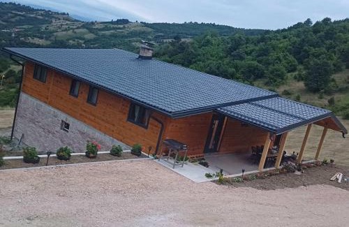 Sarajevo Canton Ski Chalet | Planinska kuća SAMAK