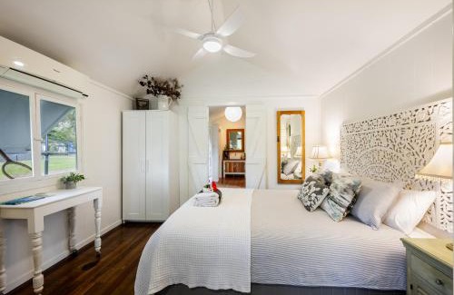 Mullaway Hotel | Plantation