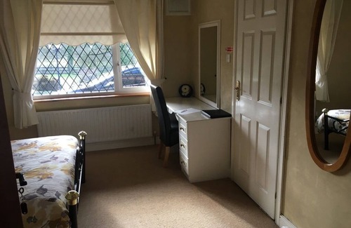Kingscourt Bed & Breakfast | Plantation Lodge B&B