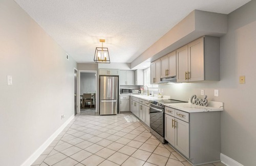 Braithwaite House | Plaquemine LNG & Belle Chasse Contractors Welcome. Cleaning Included