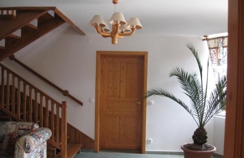 Nyul Bed & Breakfast | Platán Panzió