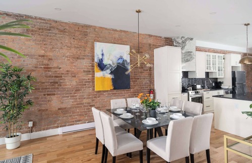 Mile End Apartment | Plateau Mt Royal-Mile End |3BDRS-2BA&Parking