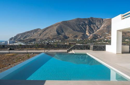 Kamari Apartment | Platies Luxury Apartments Santorini