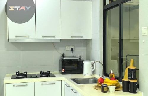 Taman Bukit Mewah Apartment | Platino Comfort 2Bed Netflix Paradigm Mall By STAY