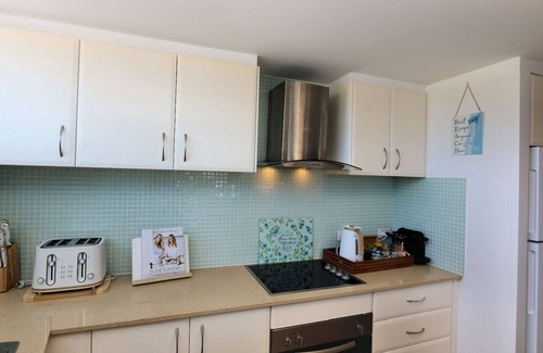 Bargara Apartment | Platinum Apartments Unit 7