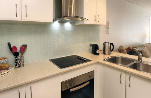 Bargara Apartment | Platinum Apartments Unit 12