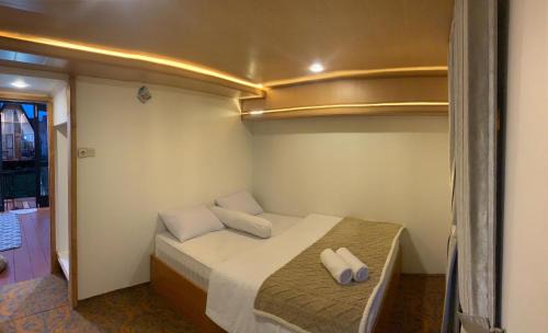 Dieng Kulon Hotel | Platinum Cabin Dieng 3 by Horison