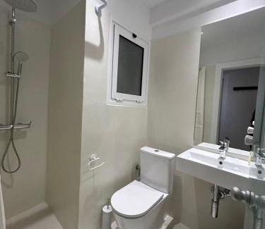Moschato-Tavros Hotel | Platon Hotel