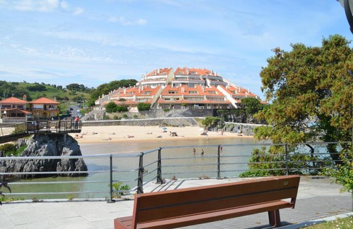 Isla Apartment | Playa De Arnadal Isla