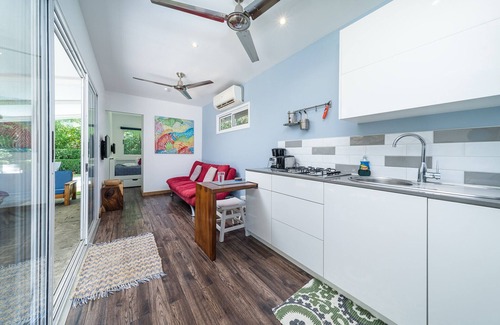 Potrero House | Playa Potrero - Cute, modern Containerhome w/pool for 2 people