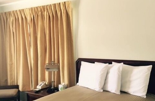 Clyde Hotel | Plaza Motel Clyde