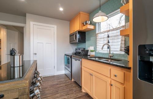 Central Oklahoma City Apartment | Plaza Pad I - New Apartment Near Plaza District