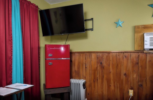 Homosassa Cottage | Pleasant Days Lodging Southwest Cottage
