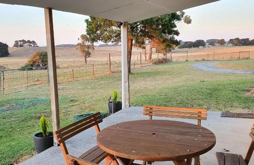 Wandilo House | Pleasant Hill BnB