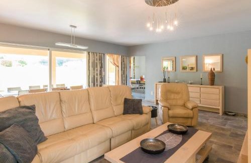 Saint-Nexans House | Pleasant holiday home with private pool