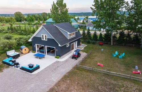 Arcadia Hotel | Pleasant Valley Resort