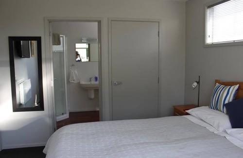 Timaru Bed & Breakfast | Pleasant View B&B