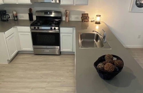 Pleasanton House | Pleasanton Extended Stay- Huge Monthly Discount